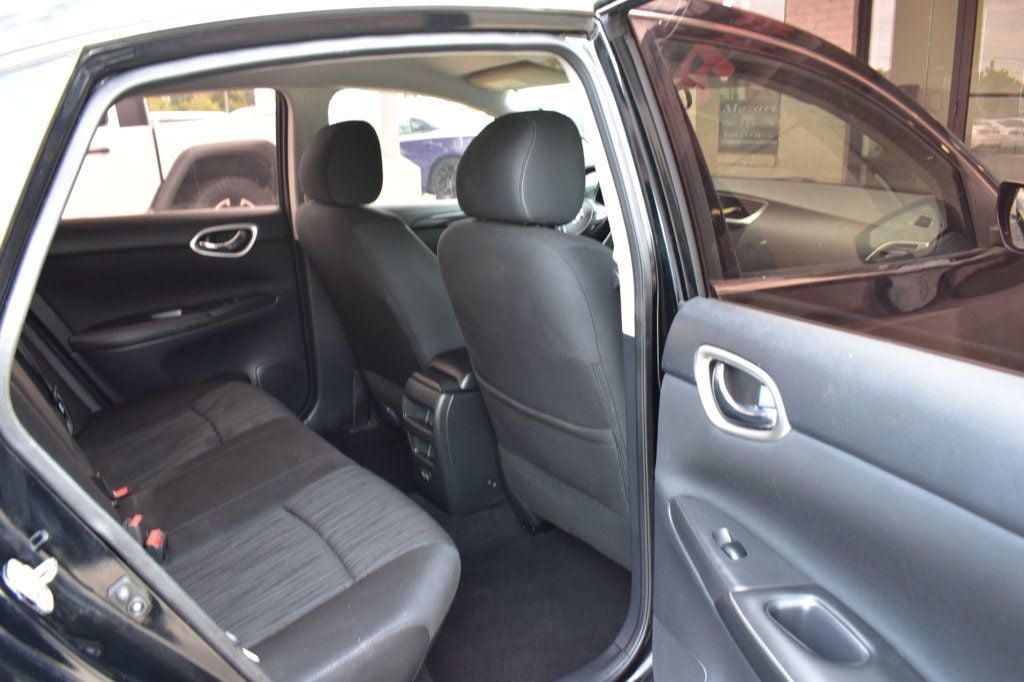 2018 Nissan Sentra SV CVT - 23078716 - 18