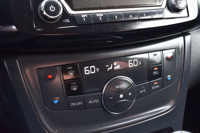 2018 Nissan Sentra SV CVT - 23078716 - 30
