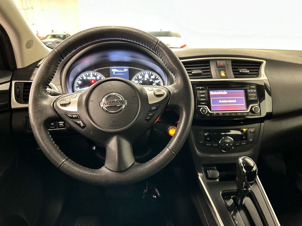 2018 Nissan Sentra SV CVT - 22624635 - 9