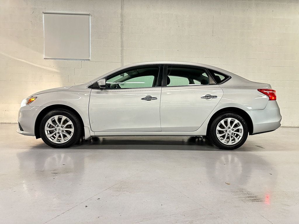 2018 Nissan Sentra SV CVT - 22624635 - 3