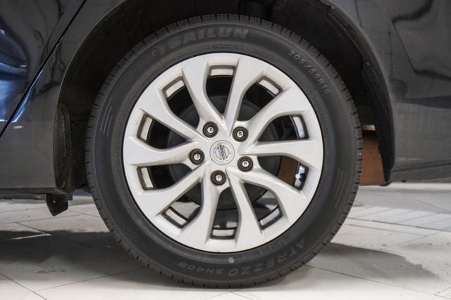 2018 Nissan Sentra SV CVT - 22995825 - 10