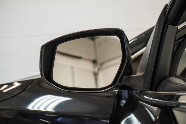 2018 Nissan Sentra SV CVT - 22995825 - 16