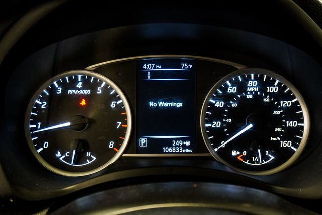 2018 Nissan Sentra SV CVT - 22995825 - 38