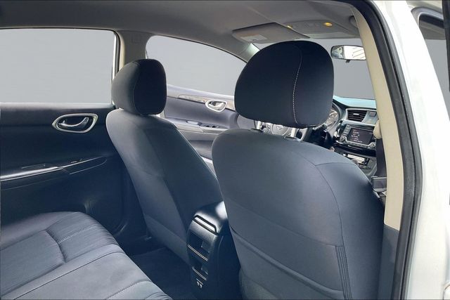 2018 Nissan Sentra SV CVT - 23014420 - 15