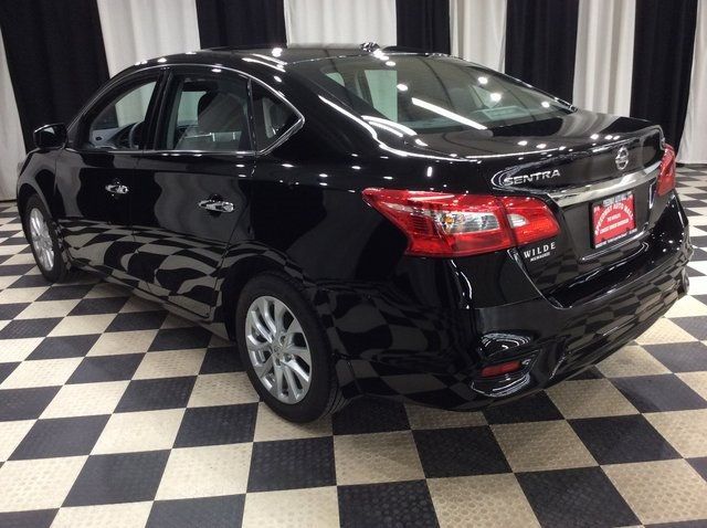 2018 Nissan Sentra SV CVT - 22954640 - 3