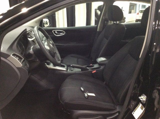 2018 Nissan Sentra SV CVT - 22954640 - 8