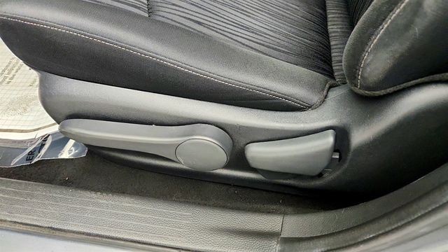 2018 Nissan Sentra SV CVT - 23043127 - 10