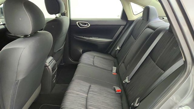 2018 Nissan Sentra SV CVT - 23043127 - 19