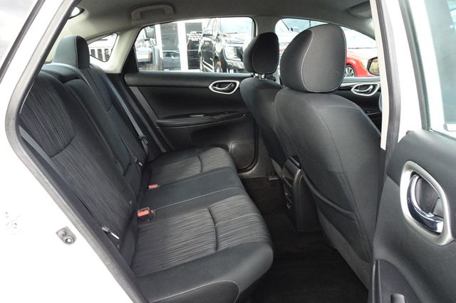2018 Nissan Sentra SV CVT - 22945016 - 11