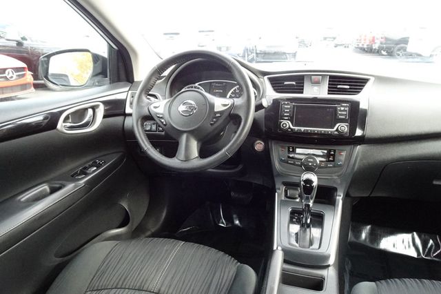 2018 Nissan Sentra SV CVT - 22945016 - 12
