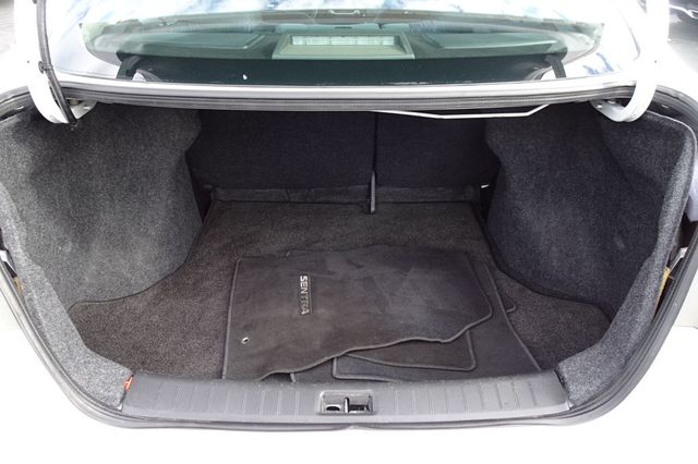 2018 Nissan Sentra SV CVT - 22945016 - 13