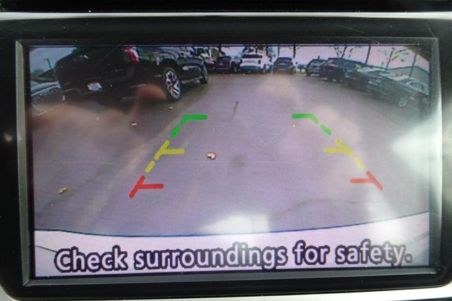 2018 Nissan Sentra SV CVT - 22945016 - 16