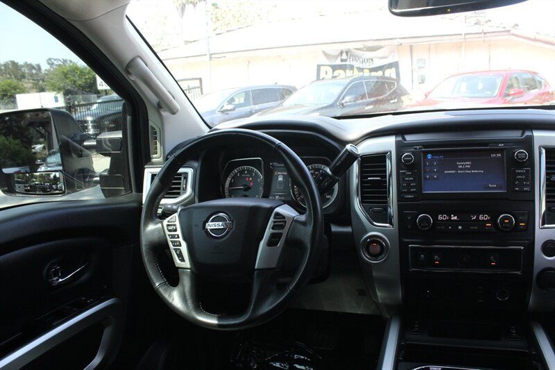 2018 Nissan Titan  - 22518653 - 10