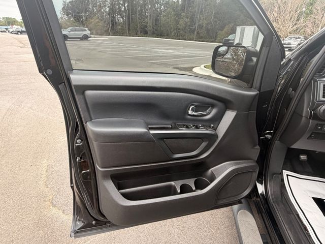 2018 Nissan Titan 4x2 Crew Cab SV - 23096790 - 3