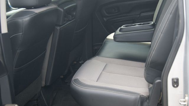 2018 Nissan Titan JUST SERVICED, VERY CLEAN INSIDE AND OUT  - 23040001 - 31