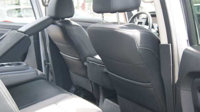 2018 Nissan Titan JUST SERVICED, VERY CLEAN INSIDE AND OUT  - 23040001 - 48