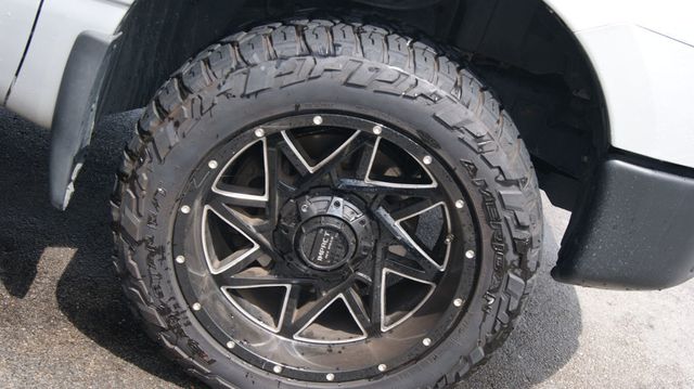 2018 Nissan Titan JUST SERVICED, VERY CLEAN INSIDE AND OUT  - 23040001 - 53