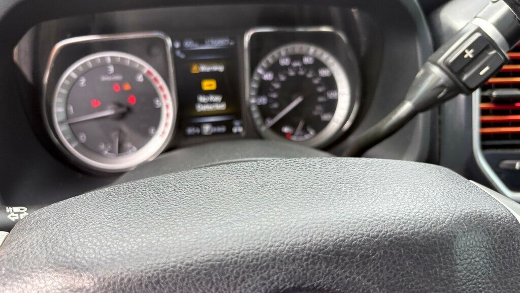 2018 Nissan Titan XD  - 23055396 - 11