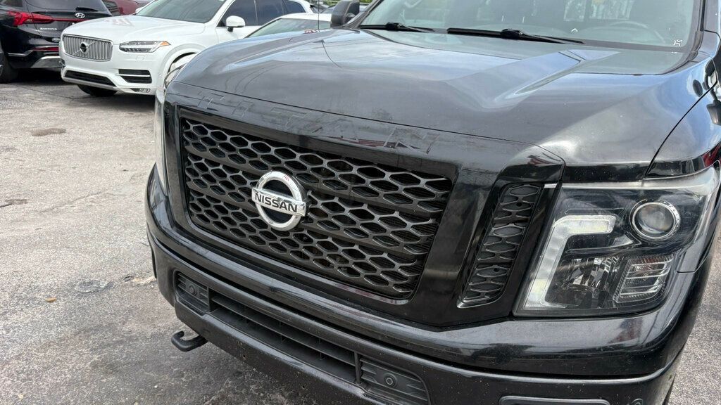 2018 Nissan Titan XD  - 23055396 - 1