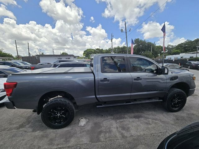 2018 Nissan Titan XD  - 23068545 - 3