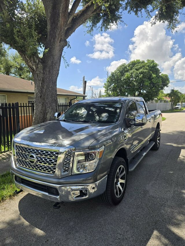 2018 Nissan Titan XD  - 23068778 - 12