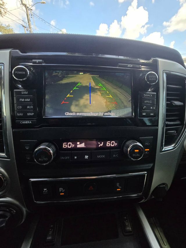 2018 Nissan Titan XD  - 23068778 - 5