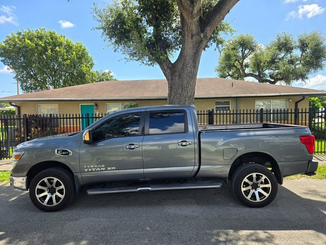 2018 Nissan Titan XD  - 23068778 - 8