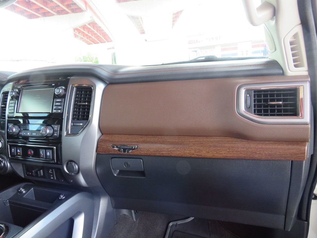 2018 Nissan Titan XD 4x4 Diesel Crew Cab Platinum Reserve - 22835263 - 16