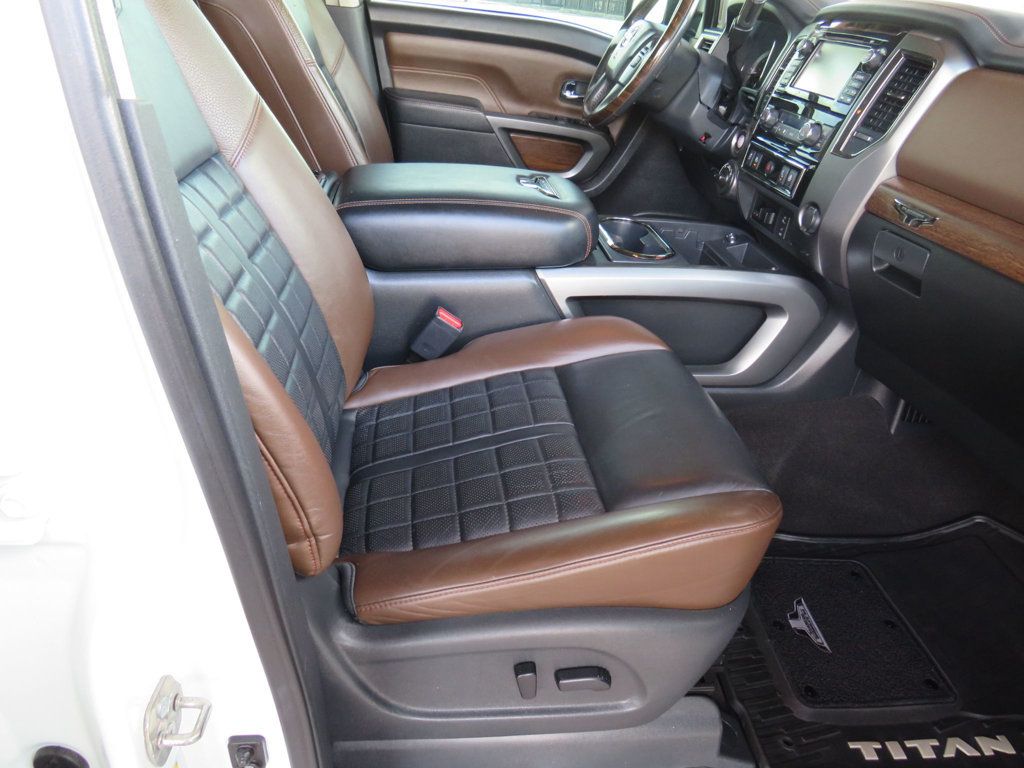 2018 Nissan Titan XD 4x4 Diesel Crew Cab Platinum Reserve - 22835263 - 17
