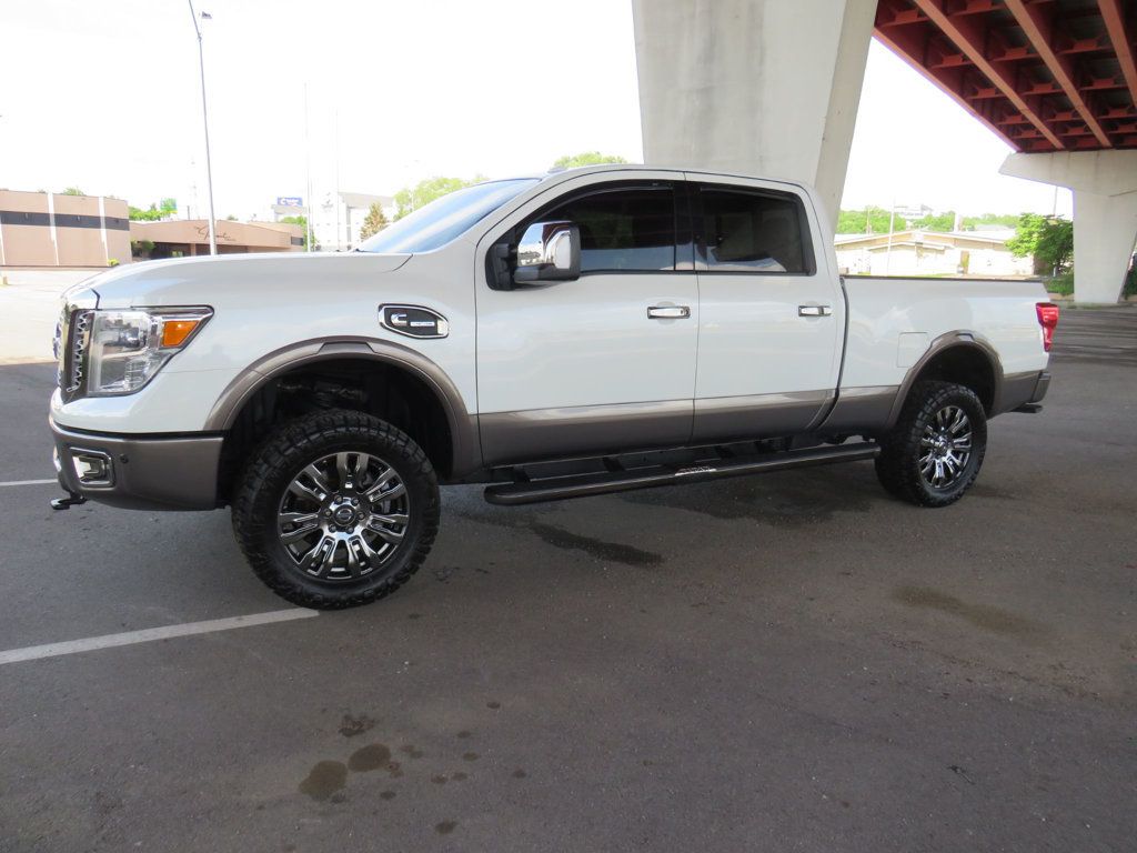 2018 Nissan Titan XD 4x4 Diesel Crew Cab Platinum Reserve - 22835263 - 1