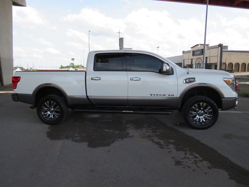 2018 Nissan Titan XD 4x4 Diesel Crew Cab Platinum Reserve - 22835263 - 4