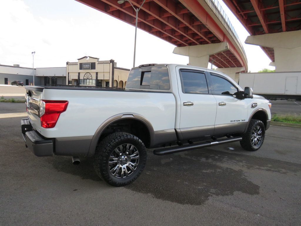 2018 Nissan Titan XD 4x4 Diesel Crew Cab Platinum Reserve - 22835263 - 5