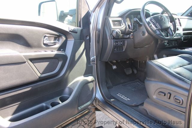 2018 Nissan Titan XD 4x4 Diesel Crew Cab SL - 22957262 - 1