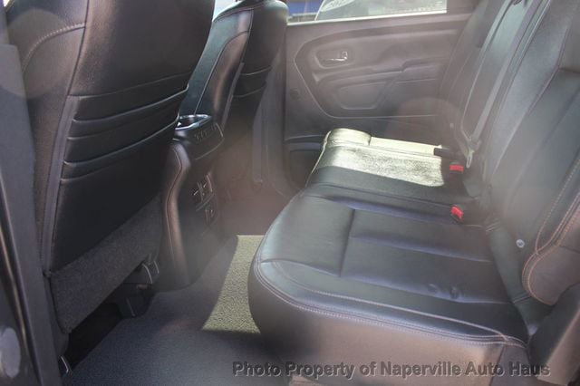 2018 Nissan Titan XD 4x4 Diesel Crew Cab SL - 22957262 - 19