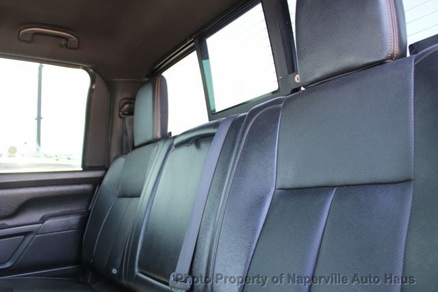 2018 Nissan Titan XD 4x4 Diesel Crew Cab SL - 22957262 - 20