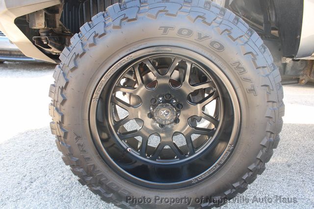 2018 Nissan Titan XD 4x4 Diesel Crew Cab SL - 22957262 - 40