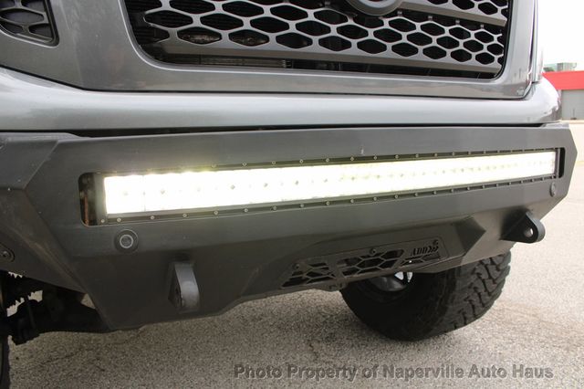 2018 Nissan Titan XD 4x4 Diesel Crew Cab SL - 22957262 - 42