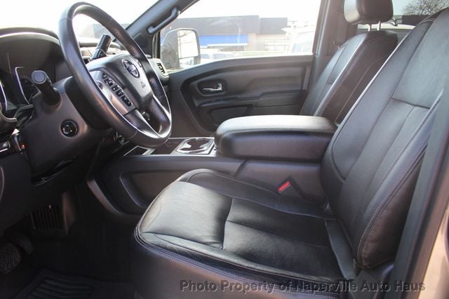 2018 Nissan Titan XD 4x4 Diesel Crew Cab SL - 22957262 - 4