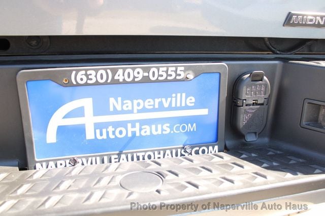 2018 Nissan Titan XD 4x4 Diesel Crew Cab SL - 22957262 - 55