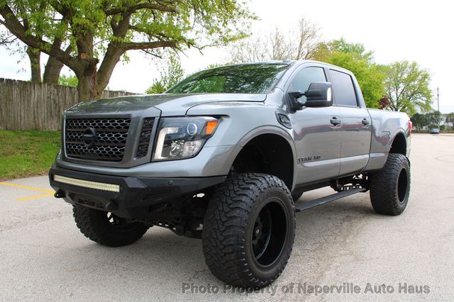 2018 Nissan Titan XD 4x4 Diesel Crew Cab SL - 22957262 - 64