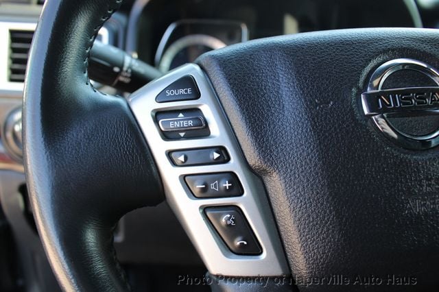 2018 Nissan Titan XD 4x4 Diesel Crew Cab SL - 22957262 - 7