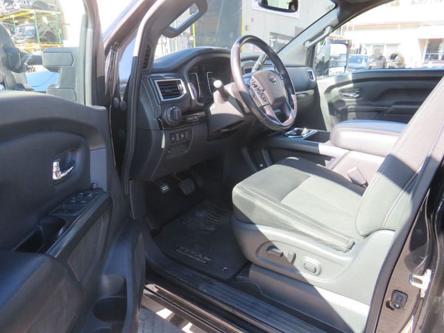 2018 Nissan Titan XD 4x4 Diesel Crew Cab SV - 23005632 - 10