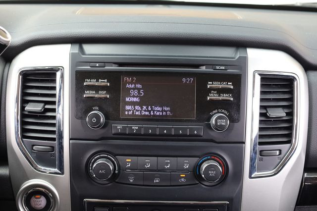 2018 Nissan Titan XD 4x4 Diesel Crew Cab SV - 22879763 - 37