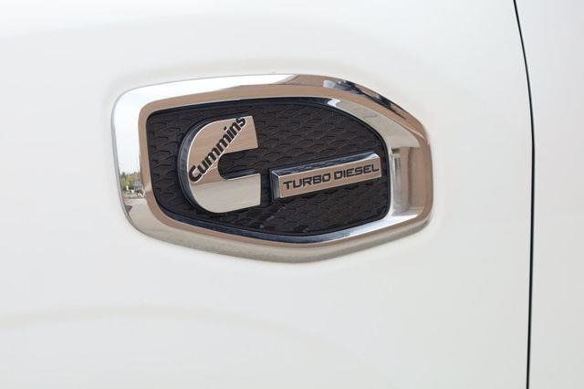 2018 Nissan Titan XD SV - 23016794 - 10