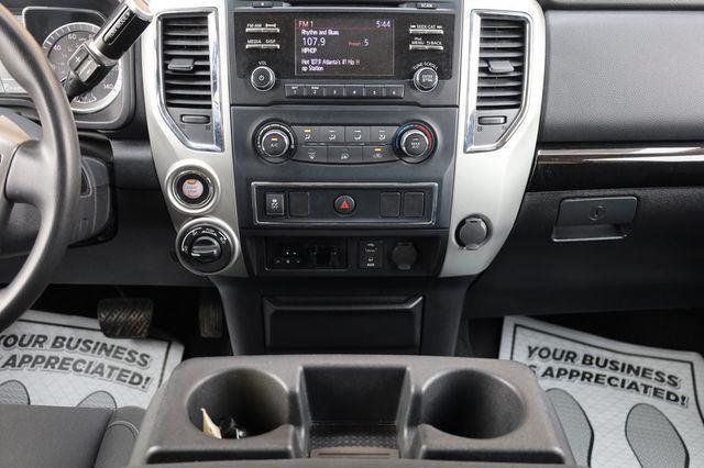 2018 Nissan Titan XD SV - 23016794 - 37