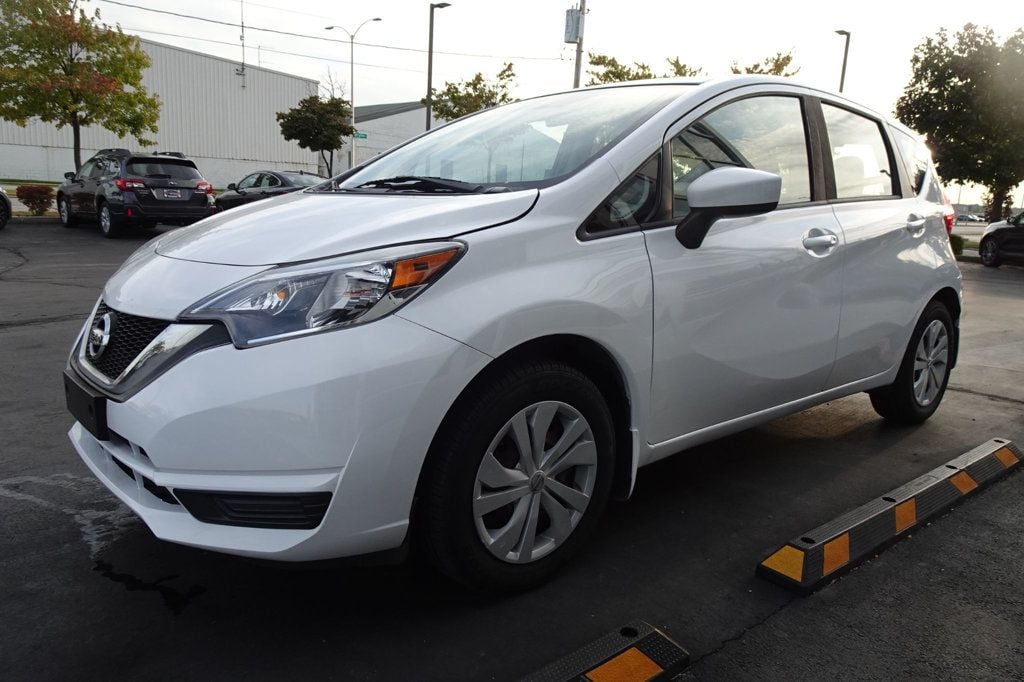 2018 Nissan Versa Note Sedan photo 4