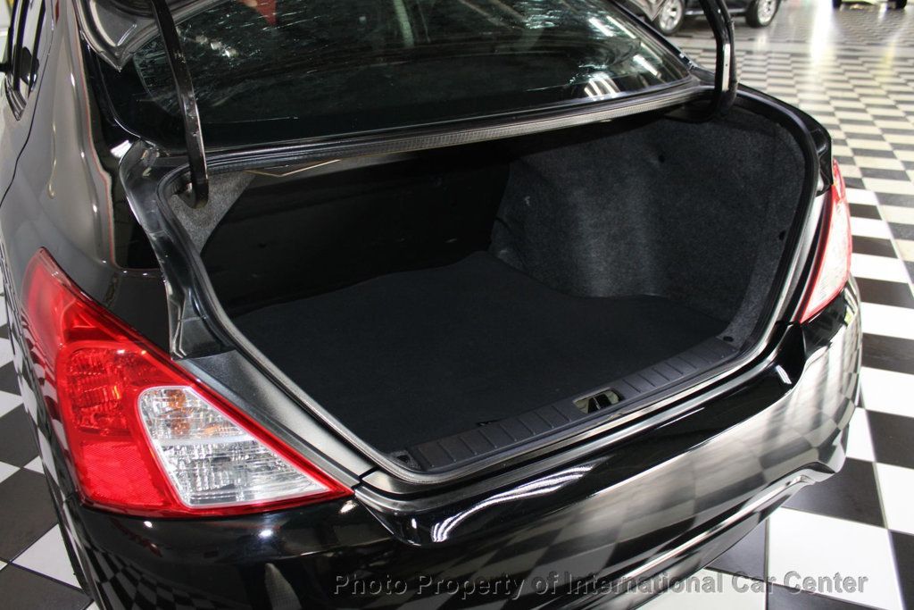 2018 Nissan Versa Sedan 1.6 S Plus - 22861963 - 20