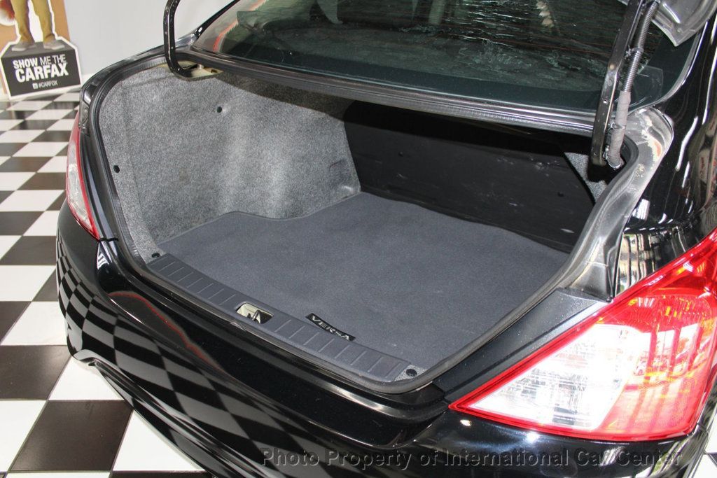 2018 Nissan Versa Sedan 1.6 S Plus - 22861963 - 21