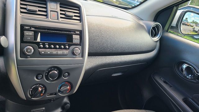 2018 Nissan Versa Sedan 2018.5 SV CVT - 22074468 - 9
