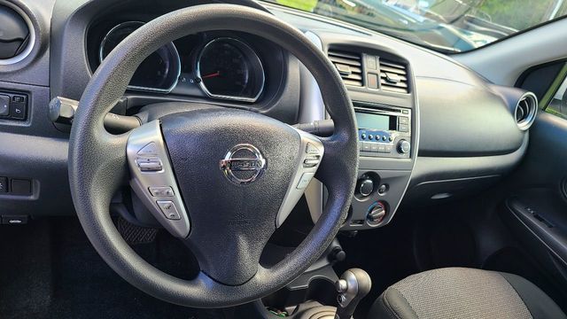 2018 Nissan Versa Sedan 2018.5 SV CVT - 22074468 - 8